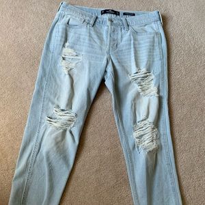 Hollister Low-Rise Boyfriend Jeans